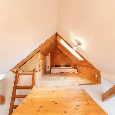 Appartement Romanticke V Podkrovi Idealne Pre Pary Alebo Rodinku-self Check *