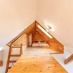 Апартаменты Romanticke V Podkrovi Idealne Pre Pary Alebo Rodinku-self Check *